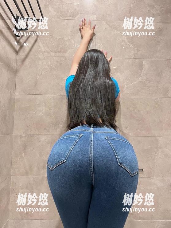 120斤的小王同学 微密圈 - 分享120斤的小王同学的迷人美图,过目不忘的款式