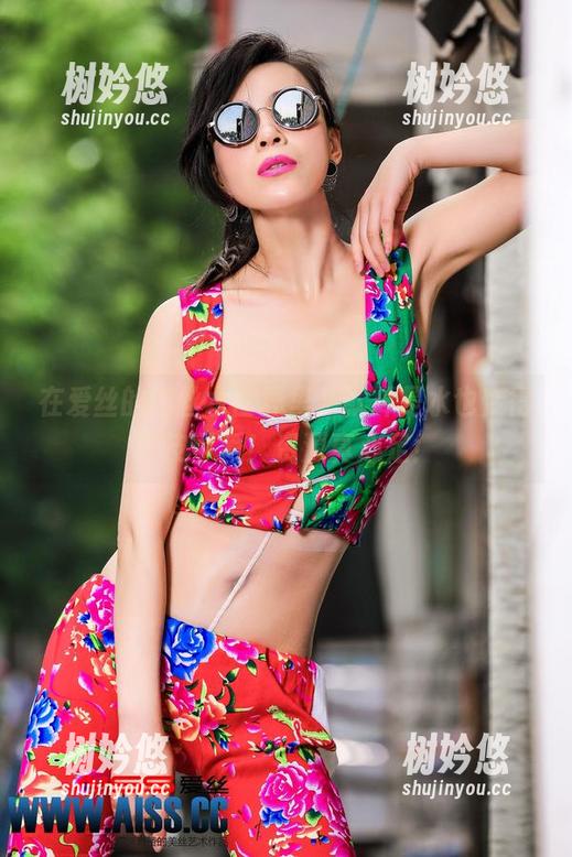 在爱丝的肉丝水世界里，就算是水也变得俏皮可爱！资源真心足！