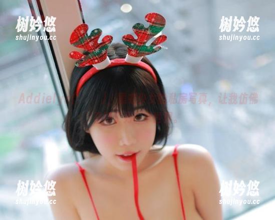 Addielyn(에디린)，黑衣少女的私房写真，让我仿佛看到了另一个世界。