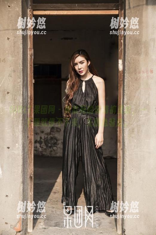GIRLT果团网 - 黄歆苑的高清裤里丝，一下载就停不下来，先别急着走。