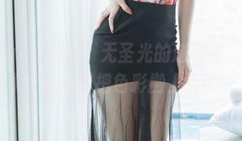 HuaYang花漾 - 无圣光的赵惟依coco，泳衣是怎样把色彩搬上身的？