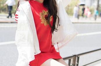 MiStar魅妍社 - 夏依依的礼服在线写真：这件衣服不服你试试？