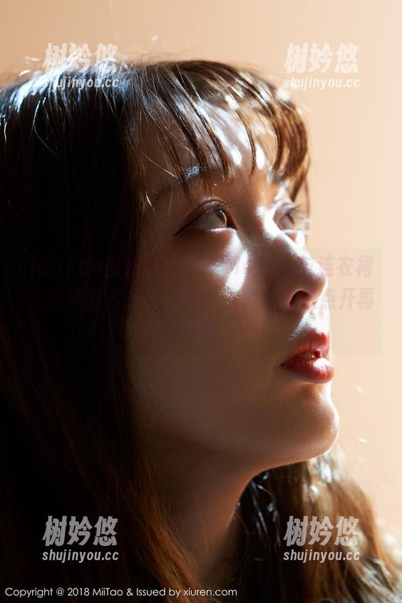 MiiTao蜜桃社-陌子Mandy MiiTao蜜桃社 - 陌子Mandy与连衣裙,这组图片分享,真让人忍不住想点开再看一遍。
