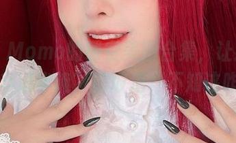 Sayo Momo的镂空美图合集，让我联想到“半遮半掩”的坡道，不知该咋办。