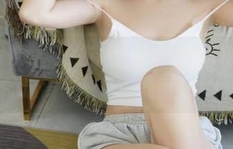 Tina很妖孽呀的浴室，白色连衣裙和无尽的迷离——私房美图来咯！