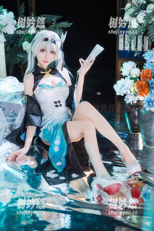 Tomoyo酱 哦,那双Tomoyo酱的丝袜纯粹是为了吸引我的眼球吗?