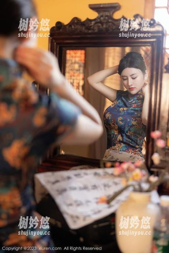 Xiuren秀人网-Barbie可儿 Xiuren秀人网 - Barbie可儿的精选作品:秘密暗藏在每个眼神里,我的注意力真是被俘虏了。