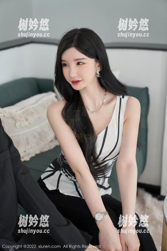 Xiuren秀人网-Milk大萌 Xiuren秀人网 - 一言不合就在线刷Milk大萌的“御姐写真”,这一瞬间就像被宇宙选中!