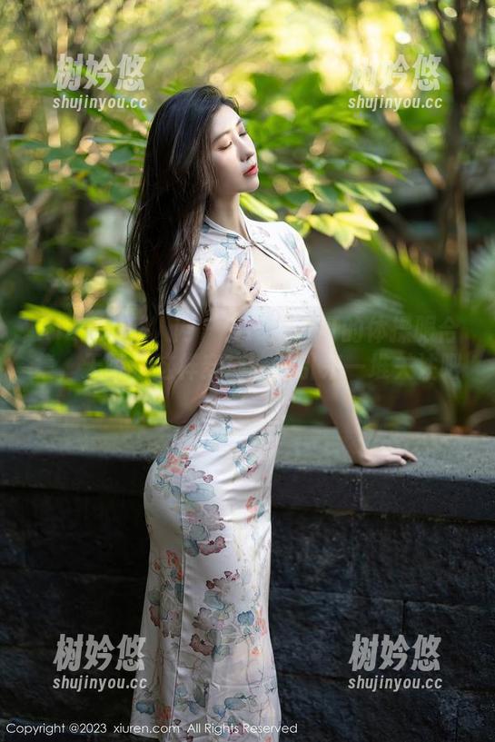 Xiuren秀人网-Nic妮可可 Xiuren秀人网 - Nic妮可可的体操服合集,天哪,这样穿应该能引来一堆关注吧!