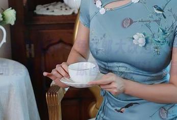 Xiuren秀人网 - 兔女郎大改造，周慕汐的作品集等着你，原图喔，别让它藏着！