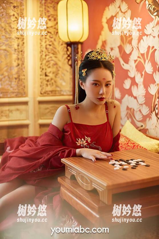 YouMi尤蜜荟-娜依灵儿 YouMi尤蜜荟 - 娜依灵儿的水手服,这套图犹如课堂上看错了卷子,竟然美得让我抓狂,资源无限。