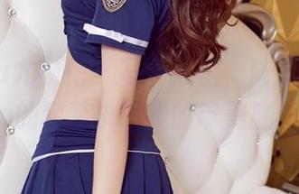 YouWu尤物馆 - 写真照里,陆萱萱Cecilia的套装挑战我的审美底线!