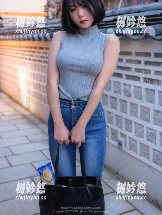 来Zia(지아)的“免费写真课堂”吧，假装认真学习，其实…