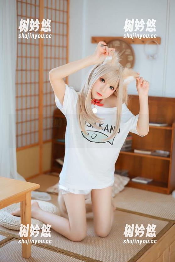 coser衣衣 coser衣衣的写真之旅,秘密不在衣服里而在镜头外!