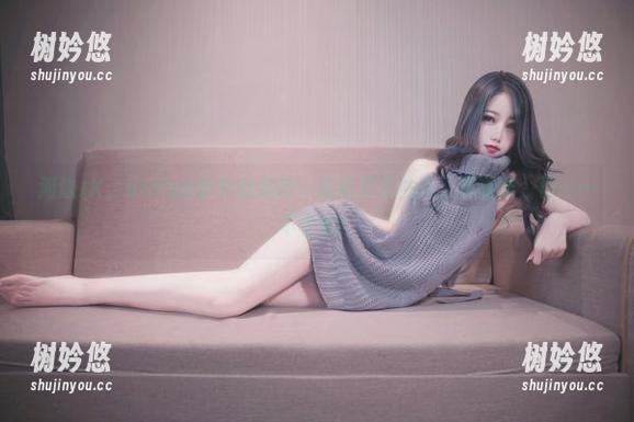 eloise软软 河边JK,eloise软软的私拍,就像夏天的风,很清新,但……不太够!