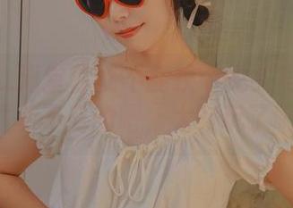 fushii_海堂你就不能换个兔头吗?这cos寸步不离的吧,太好玩了吧!