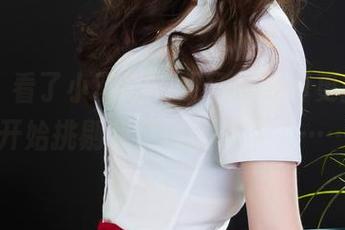 丽柜 - 看了小璐璐的双马尾写真更新,我开始挑剔我自己的发型了……