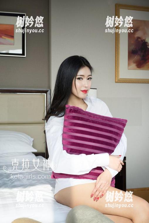 克拉女神-大阳 克拉女神 - 大阳私拍套图:在家也能火力全开,睡衣随时上线!