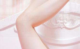 兔玩映画这回的少女套图，新鲜感依旧，充满了年轻的气息，想入非非嘛！