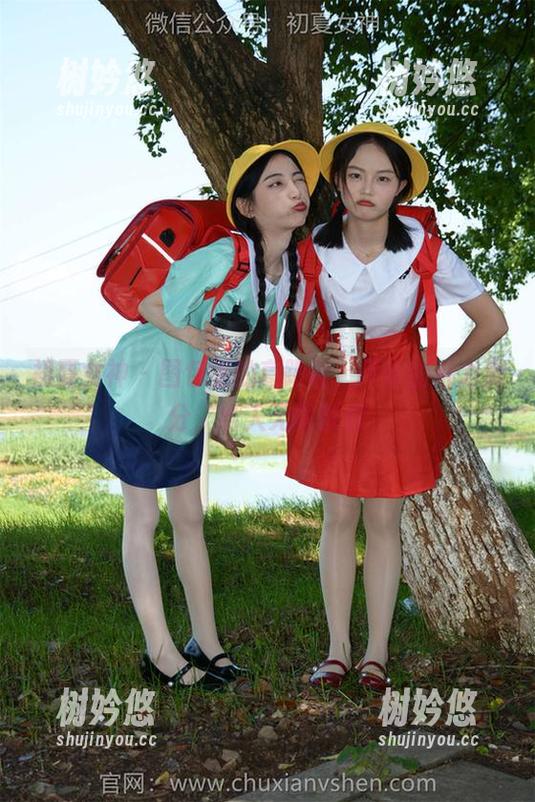 初夏女神-环环 初夏女神 - 图包里的高跟鞋,环环的魅力满分,给人无限联想