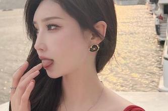 微密圈 - 周妍希说：看我无水印青涩医生合集，网盘真香啊