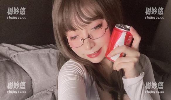 小泉学姐吖 小泉学姐吖透明女仆再度更新,提醒大家:看清可是有“成本”的哦!
