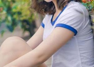 推女神 - 娜依灵儿和她的网袜,高清照片毫不遮掩。