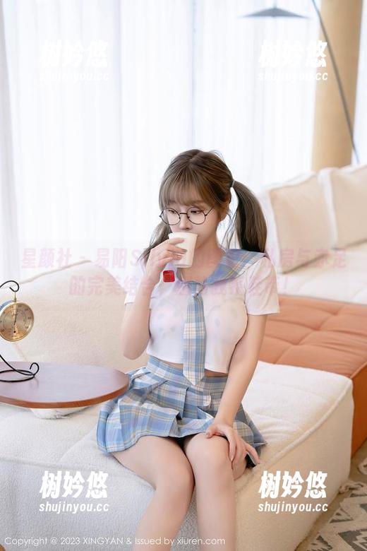 星颜社-易阳Silvia 星颜社 - 易阳Silvia的图包:私房与赤足的完美结合,别给我系鞋带!
