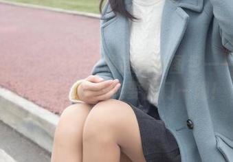 梦丝女神 - 雪馨的精选女仆图包——看完这姿势，我可能要出门一趟！