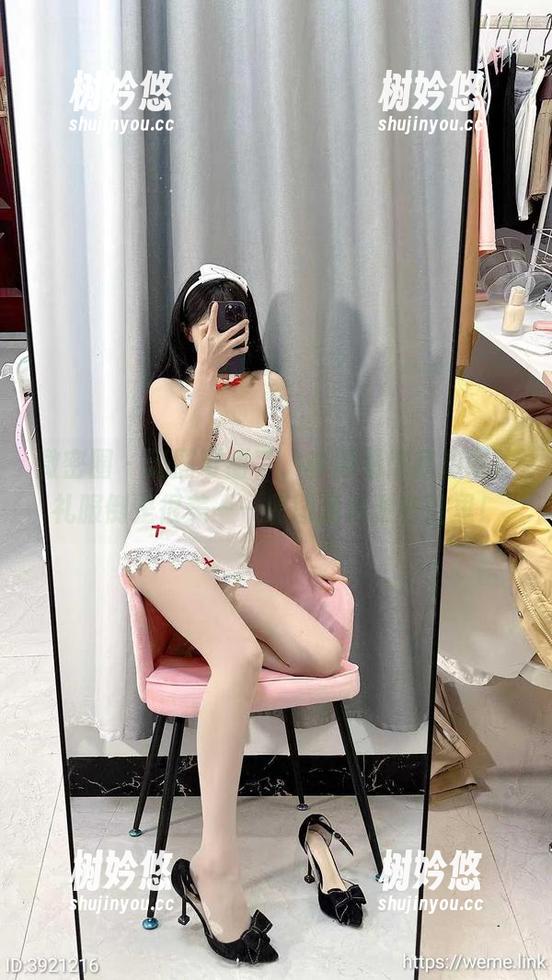 汤圆可甜了 微密圈 - 汤圆可甜了,真得看得我想吃!礼服倒是很美——原图和资源在这里!