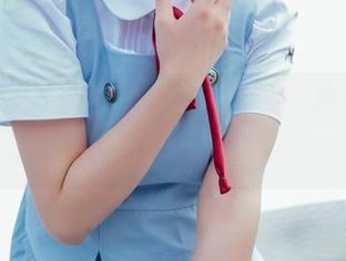 波萝社 - 套装设计好让人联想，柳侑绮Sevenbaby的图包，快来窥探一下？
