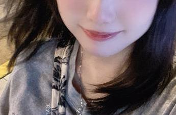 网袜盲盒式福利，炸酱沐沐的图包让你难以亲吻！