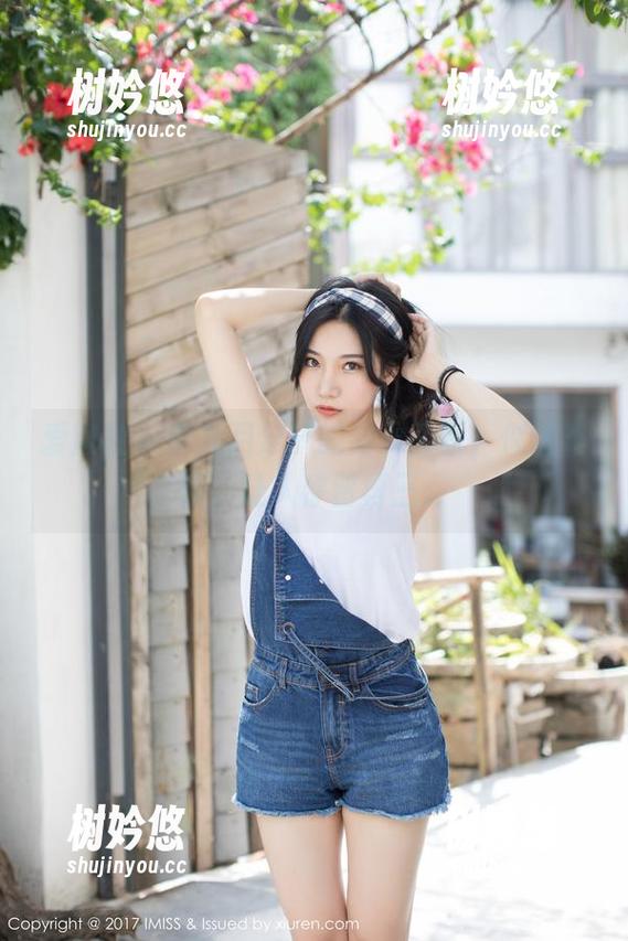 爱蜜社-小九月 爱蜜社 - 小九月分享的修女画面,似懂非懂,让人停留再三。