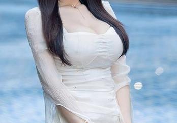 秀人网 - 小兔纯纯的泳池作品,资源摆浮架子,我这脑海里的画面…不敢说!