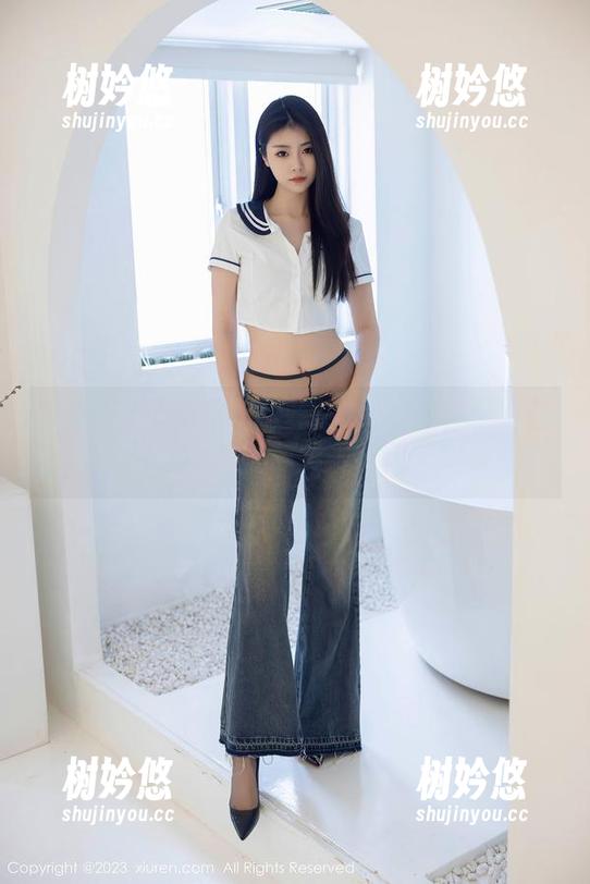 秀人网-小逗逗 秀人网 - 小逗逗的在线少女画像,这算是偶遇吗?