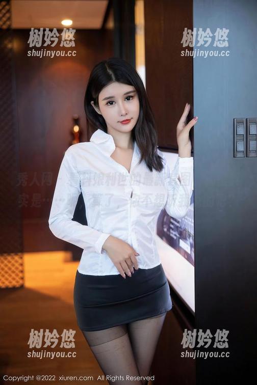 秀人网-抖娘利世 秀人网 - 看抖娘利世的最新套图,秘密其实是……呃,算了,你不想听我说的吧?