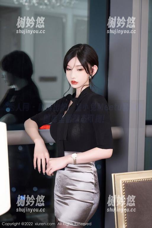 秀人网-星小兔Meetu 秀人网 - 新鲜出炉!星小兔Meetu套装在图库里面憨态可掬!