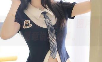 秀人网 - 李丽莎翻开日常：图片里那些不愿意说的心事。