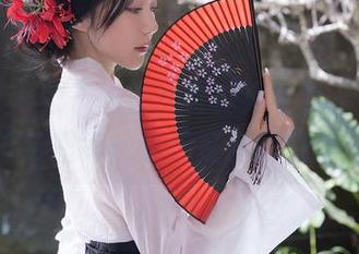 秀人网 - 玄子的白丝写真果然名不虚传,精选里每一张都是满分期待。
