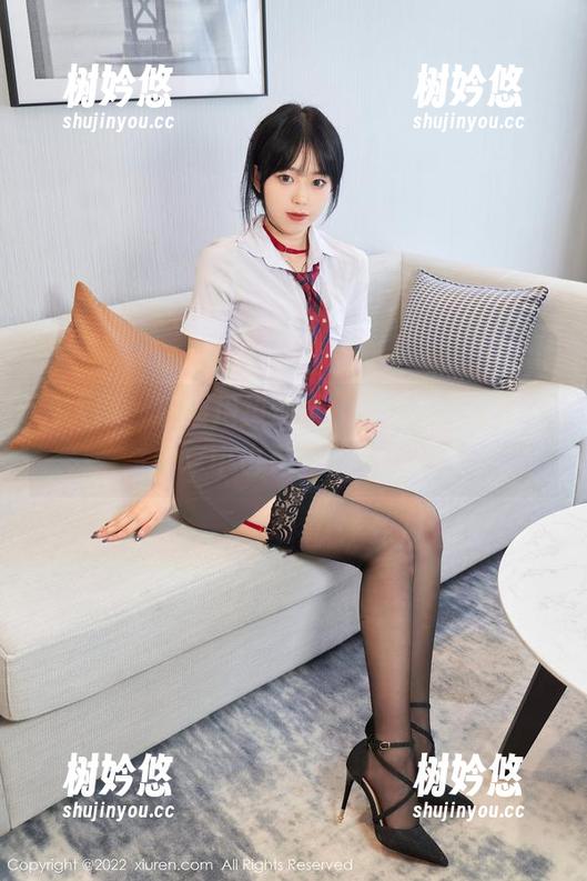 秀人网-软情 秀人网 - 硬核甩掉烦恼,软情妹子在图库分享中也是个小迷人!