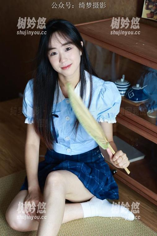 绮梦摄影-月月 绮梦摄影 - 月月在哪?在线等姐姐回我的信!图集里很多话想说。
