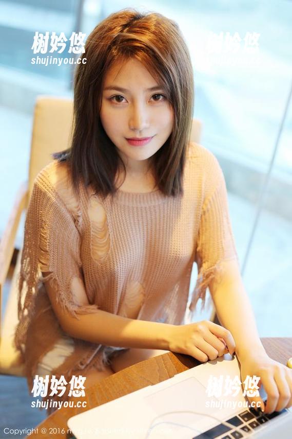 美媛馆-徐小宝Jessie 美媛馆 - 这黑色衣服,徐小宝Jessie穿上去就像自带滤镜,在线高清真的耐看。