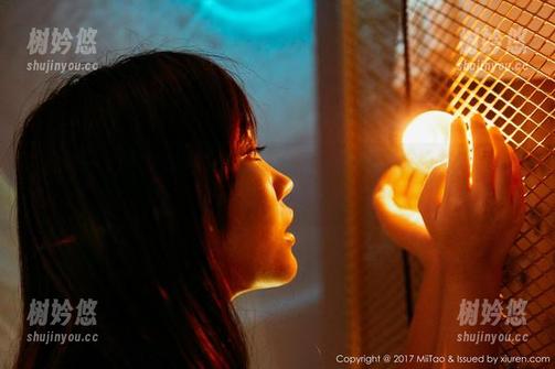 蜜桃社-缇娜美Tinami 蜜桃社 - 边看缇娜美Tinami的妹妹,有免费的图包撩你,快来戳我吧!