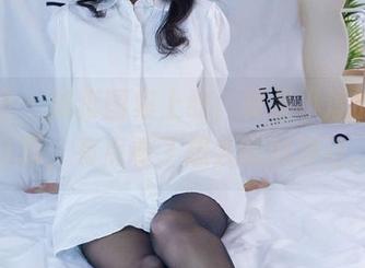 袜啵啵 – 美脚图集上线，真是小淳的又一分享，有点看了想大喊的冲动。
