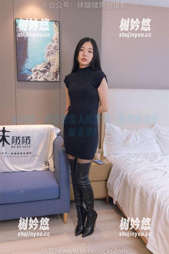 袜啵啵-雪糕 袜啵啵 - 图库里乱入的雪糕:体操服演绎新姿势!