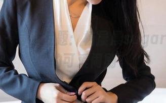 语画界 - 写真专题:杨晨晨sugar和妹妹的可爱闹剧