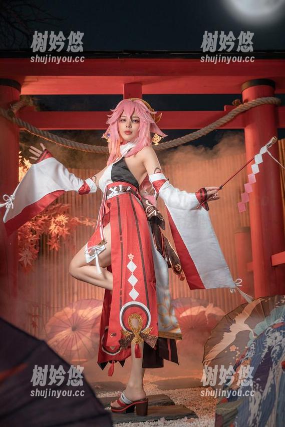 最新上线！阿九从不咕咕(九言)的巫女cos，有召唤爱情的魔法吗？