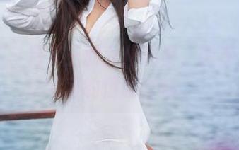 青豆客 - 吕梦玉的女仆造型，图库里凉风习习的惬意时刻。