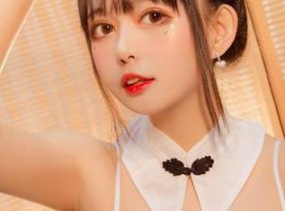 在黑猫猫ovo的“肥宅凌波”里,找到高清原图的精准定位,你的胃在叫啥?
